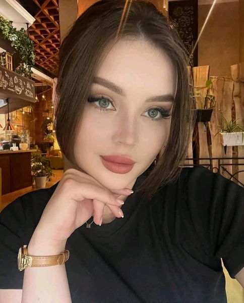 Antonella live video call preview